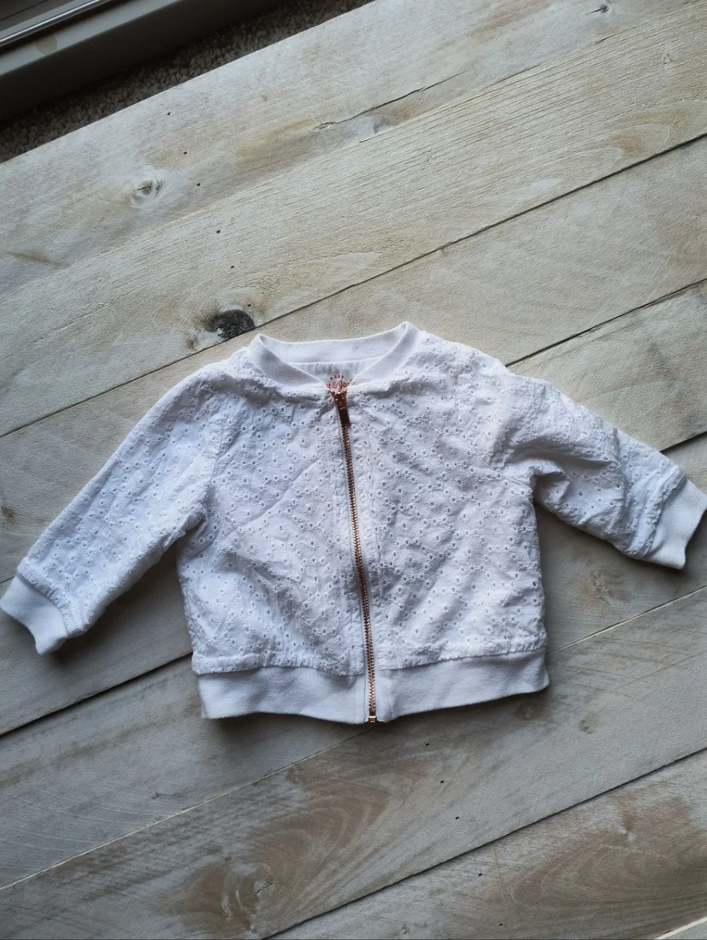 Baby Cat & Jack Girls White Eyelet Jacket Coat White Zip Up Size 6-9 Months